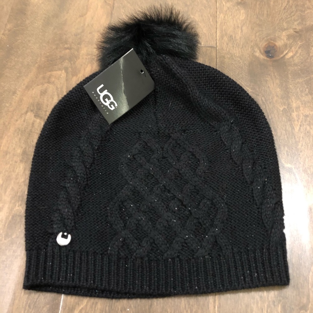 UGG Isla Beanie New with Tags